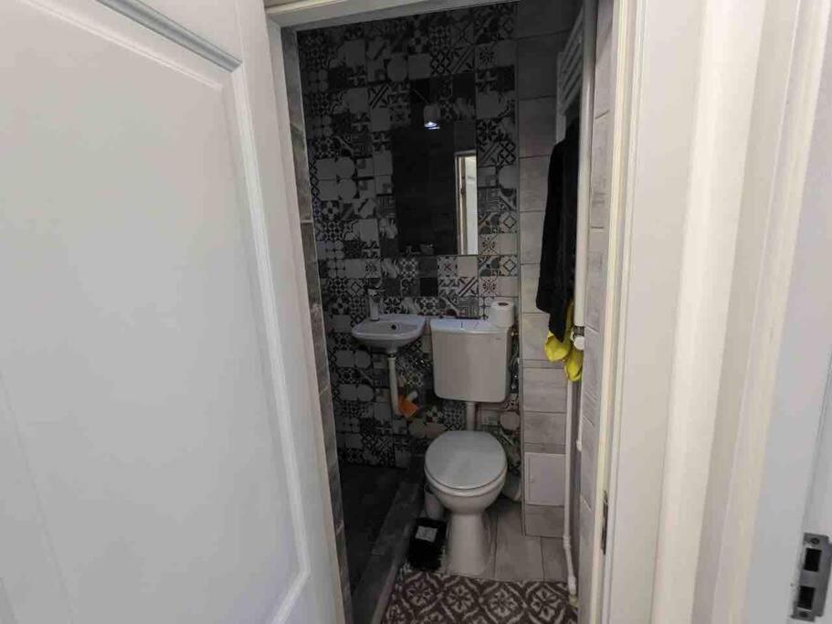 Sofi Apartment Central Bucureşti Ngoại thất bức ảnh